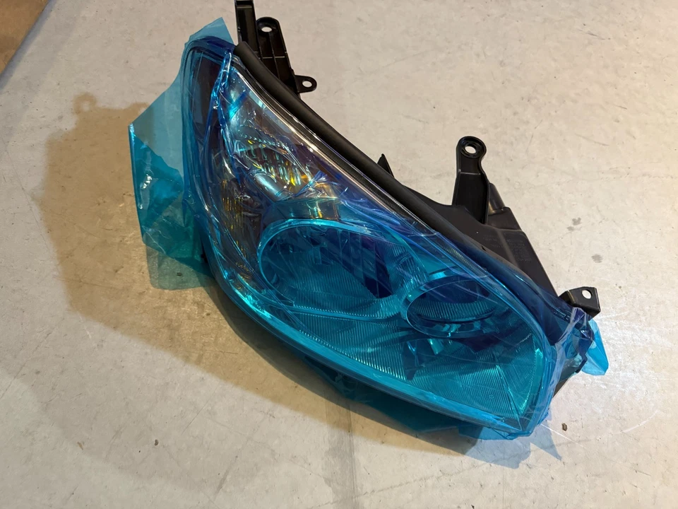 乘客右前照灯组件适用于 RAV4 车头灯 2009 - 12 至 2503190 — 第 2/4 张图片