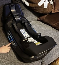 Nuna PIPA Lite RELX Car Seat BASE ONLY Excellent Condition