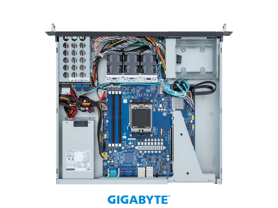 GIGABYTE R113-C10-AA02 Server Barebone, Rack Server - AMD Ryzen™ 7000 - 1U UP - Image 4 of 4