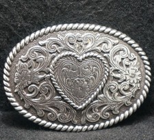 XD21163 GREAT VINTAGE 1990s  HEART  FLORAL  FASHION ARTWORK MENS BELT BUCKLE
