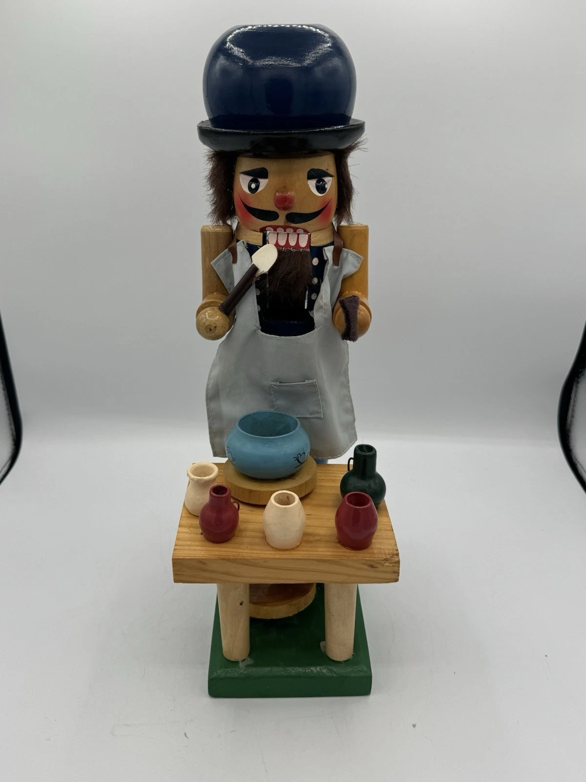 Santas Work Shop Potery Maker Nutcracker 16”
