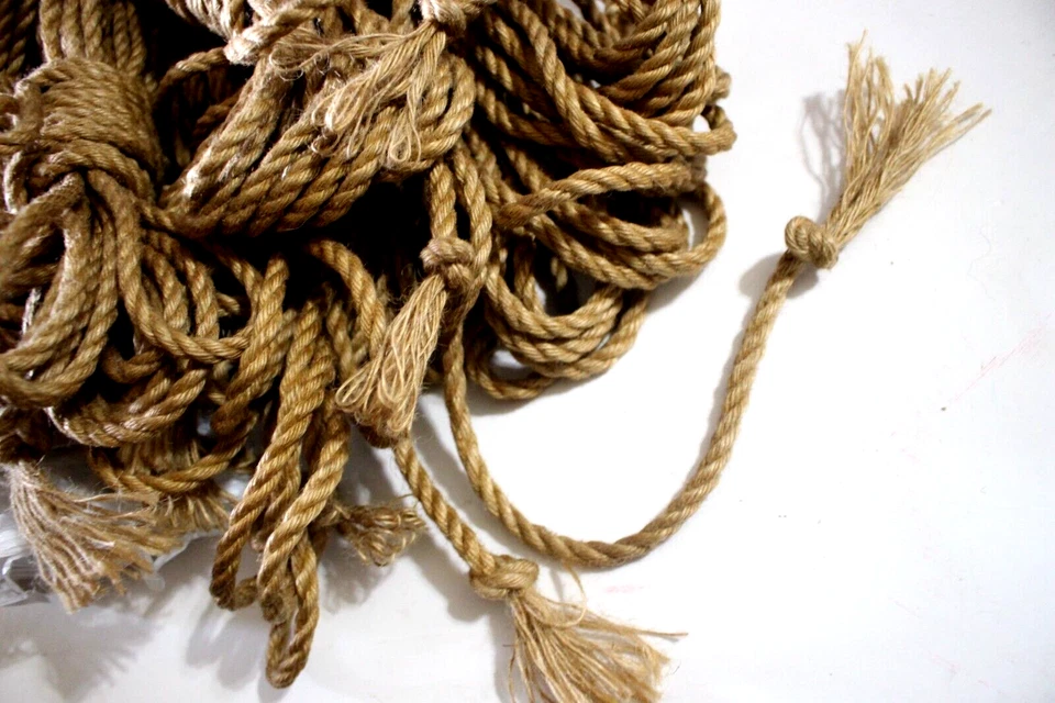 GRAN LOTE DE 10 RACIMOS CUERDA YUTE CUERDA 6MM (APROX) Foto 3 de 4