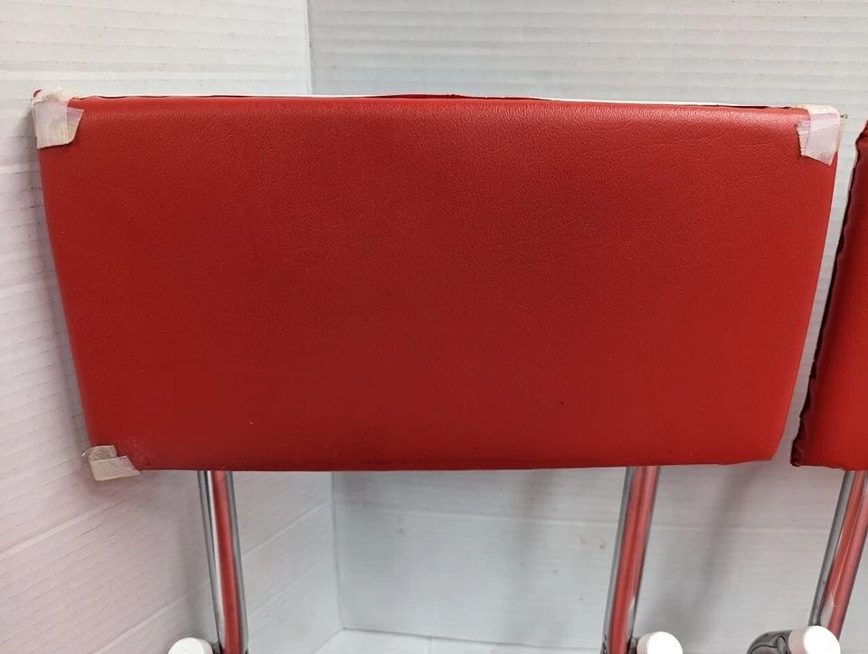 2 件老式 1990 年水牛比尔折叠漂白者体育场座椅靠背靠背 — 第 3/4 张图片