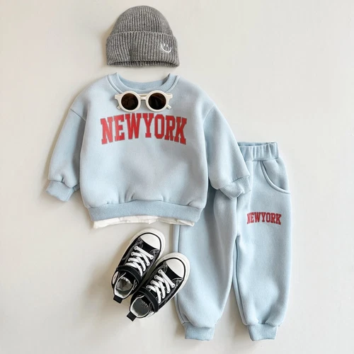 Conjunto de 2 piezas de ropa de invierno para bebés niños cálido terciopelo informal impresión de letras conjunto para niños - Imagen 12 de 39