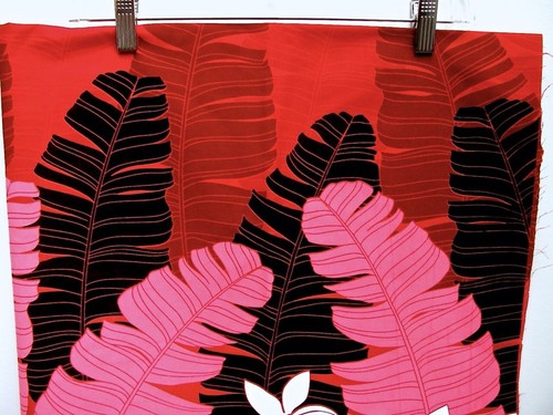 Red and White Floral Hawaiian Border Print Fabric 1 Yard Piece 45” Wide - Picture 3 of 8