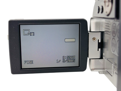 Hitachi DZ-MV730A DVD Camcorder with 16x Optical Zoom, Bundle TESTED!! - Picture 11 of 22