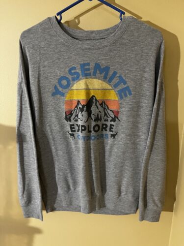 Zoe + Liv Yosemite Sweatshirt Women's Extra Small Gray Explore Outdoors Graphic