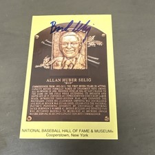 Bud Selig Signed Baseball Hall of Fame PostCard Commissioner / Brewers BB4 E 