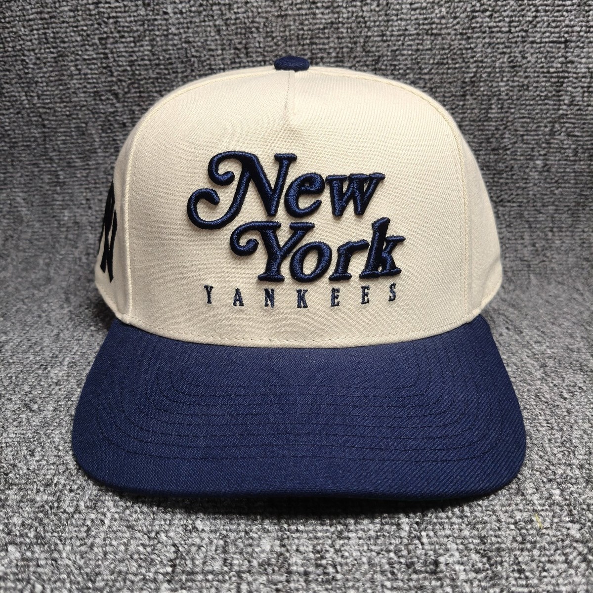 Mitchell & Ness New York Yankees MLB Snapback Hat Cream Navy Script Logo