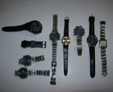 Lot of (8) MENS WATCHES: Geneva, Axiom, and others... x