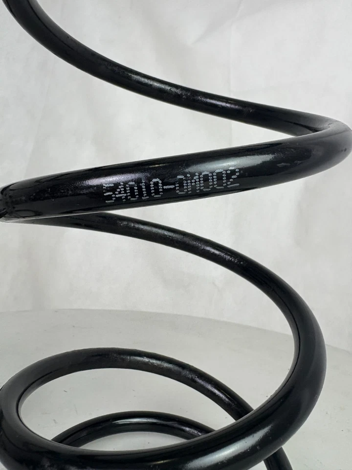 Par de muelles helicoidales delanteros 94 Nissan Sentra XE 1,6 L Foto 2 de 3