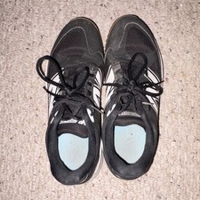 New Balance Black White Gum Low Top turf shoes Mesh Synthetic Lace Up