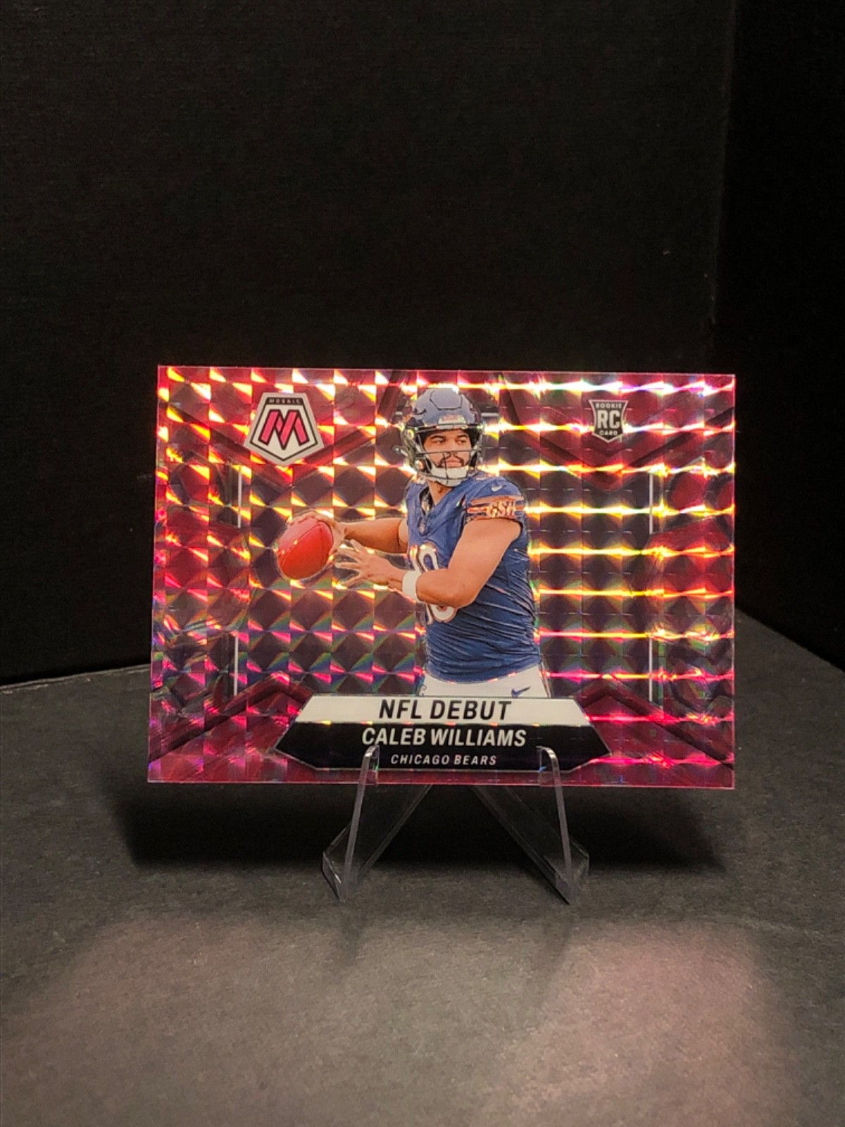 2024 Panini Mosaic - NFL Debut Caleb Williams #289 Camo Pink Mosaic Prizm (RC)
