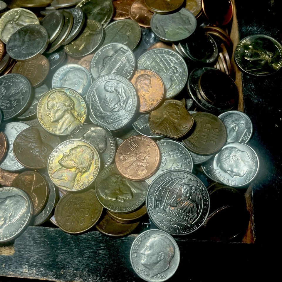 Unsearched Hand Carved Chest W US Coins From 1940’s To Now- Errors, FB, FS, BU - Image 4 of 4
