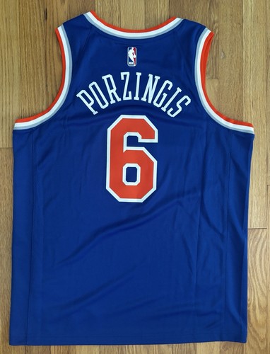Nike New York Knicks Porzingis Trikot Gr. L 48 blau Swingman Icon Edition - Bild 2 von 8