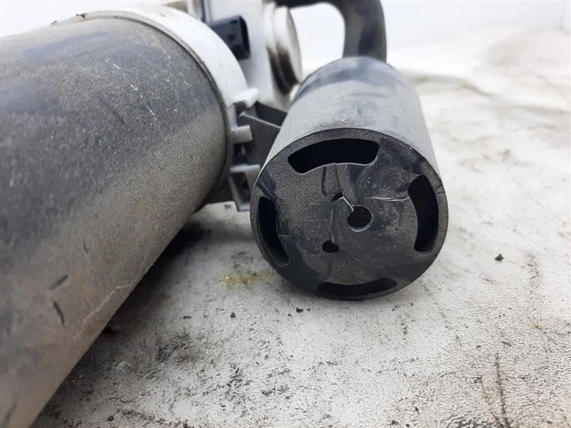 Контейнер для паров топлива 12 13 14 Chrysler 300 68057086AD - Изображение 3 из 4