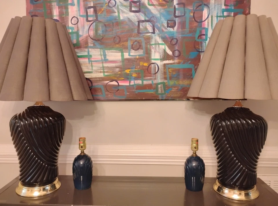 Set of 2 Small 10" Post Modern Shell Table Lamps- Art Deco Revival - Image 3 of 4