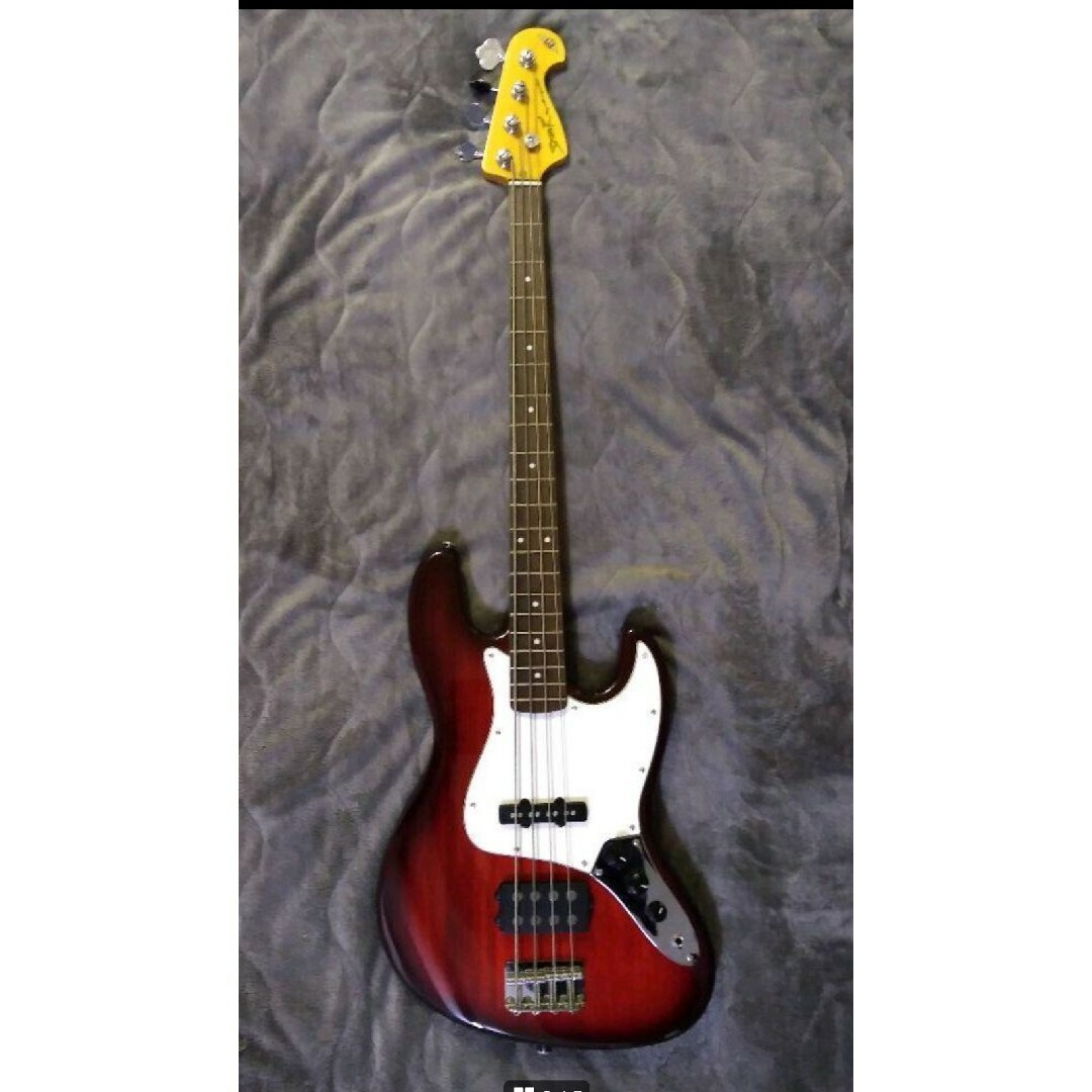 エレキベース スピア 4弦ベース Electric Bass Guitar Spear SG-PZR