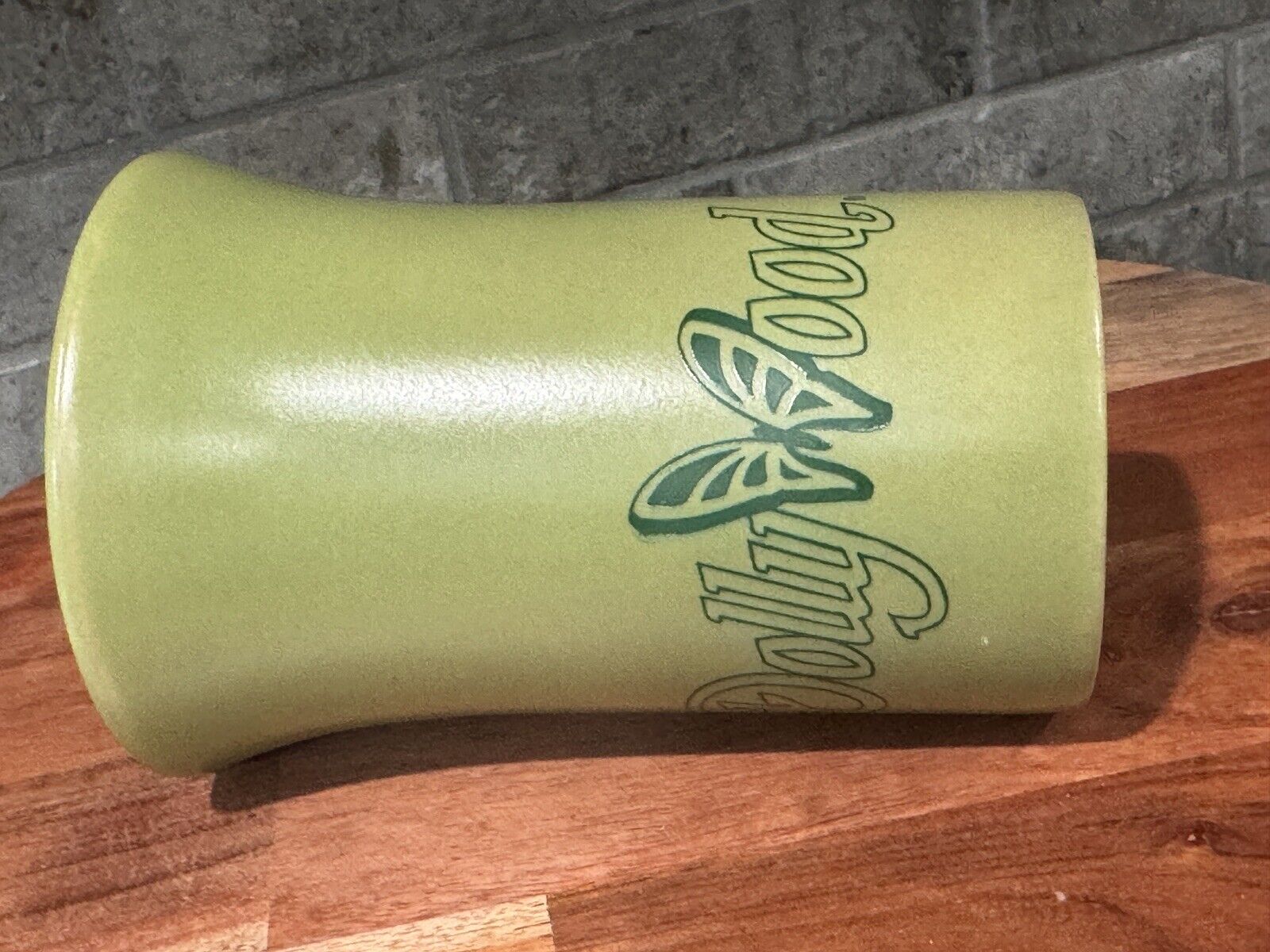 DOLLYWOOD Theme Park Tall Green COFFEE  Mug Cup Butterfly