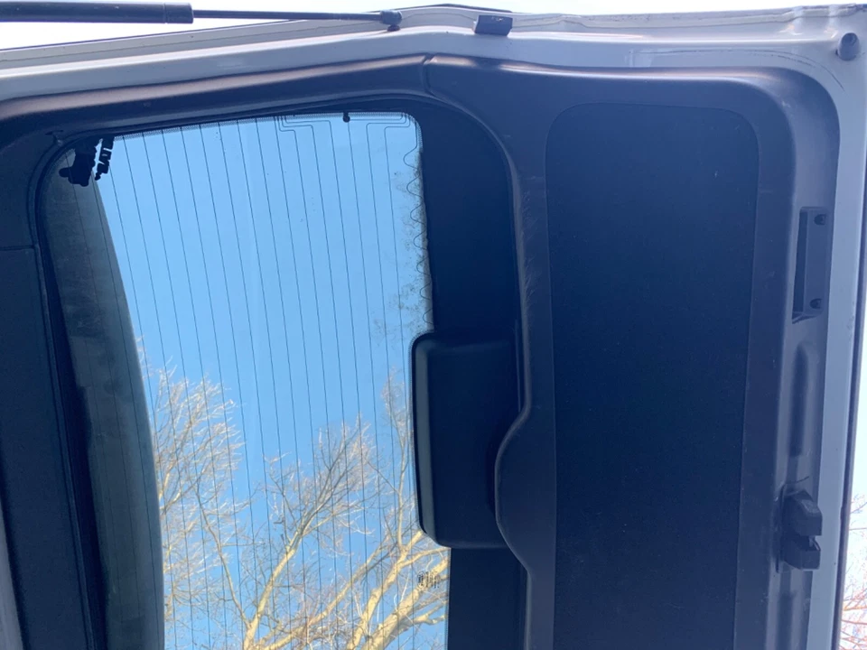 Range Rover Sport 2007-2013 portón trasero supercargador puerta blanca Foto 3 de 4