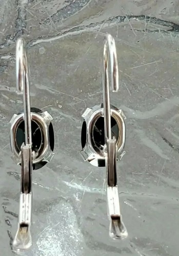 Orecchini pendenti a leva taglio ovale in laboratorio zaffiro oro bianco massiccio 14kt - Foto 5 di 12