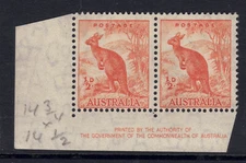 AUSTRALIAN PRE DECIMAL STAMPS - 1938 HALFd DEEP ORANGE KANGAROO 179Cze Cof A WMK