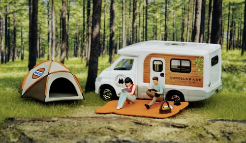 EY 1:64 Painted Figure Model Miniature Diorama Camping Outdoor Picnic BBQ - Picture 7 of 40