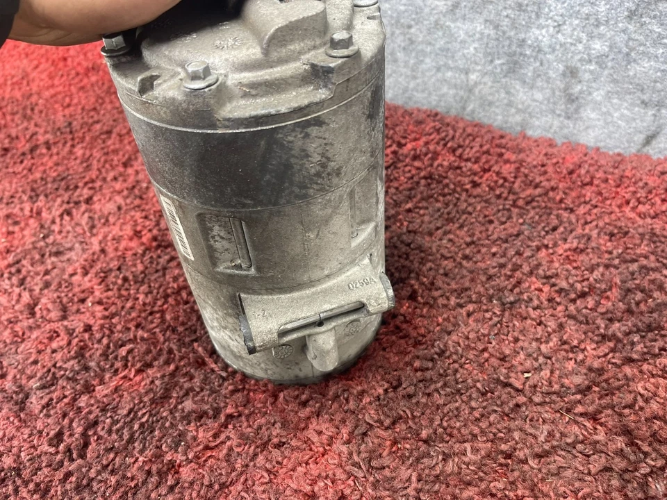 Compresor de aire acondicionado híbrido eléctrico BMW I3 2014-2021 OEM 83K Foto 4 de 4