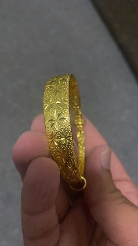 18k Gold Filled Adjustable Beautiful Style Bracelet - Picture 2 of 5