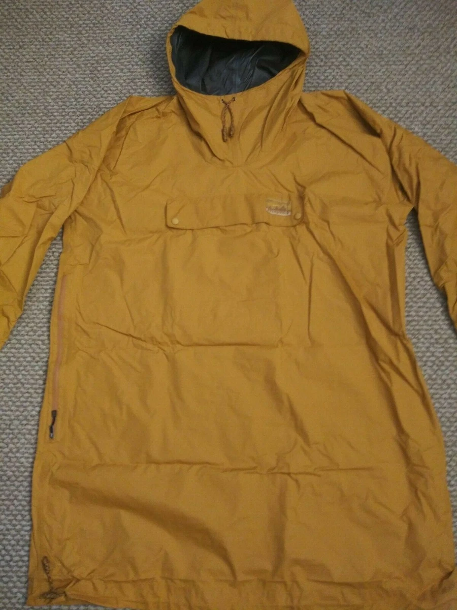 What is top a cagoule jacket