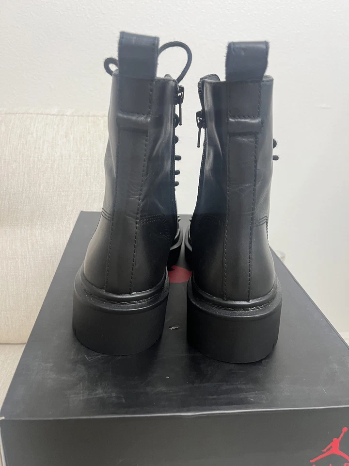 Steve Madden Gruesas Botas de Combate Militares Tachonadas Púas Negras Con Cordones MUJERES 7 Foto 2 de 4