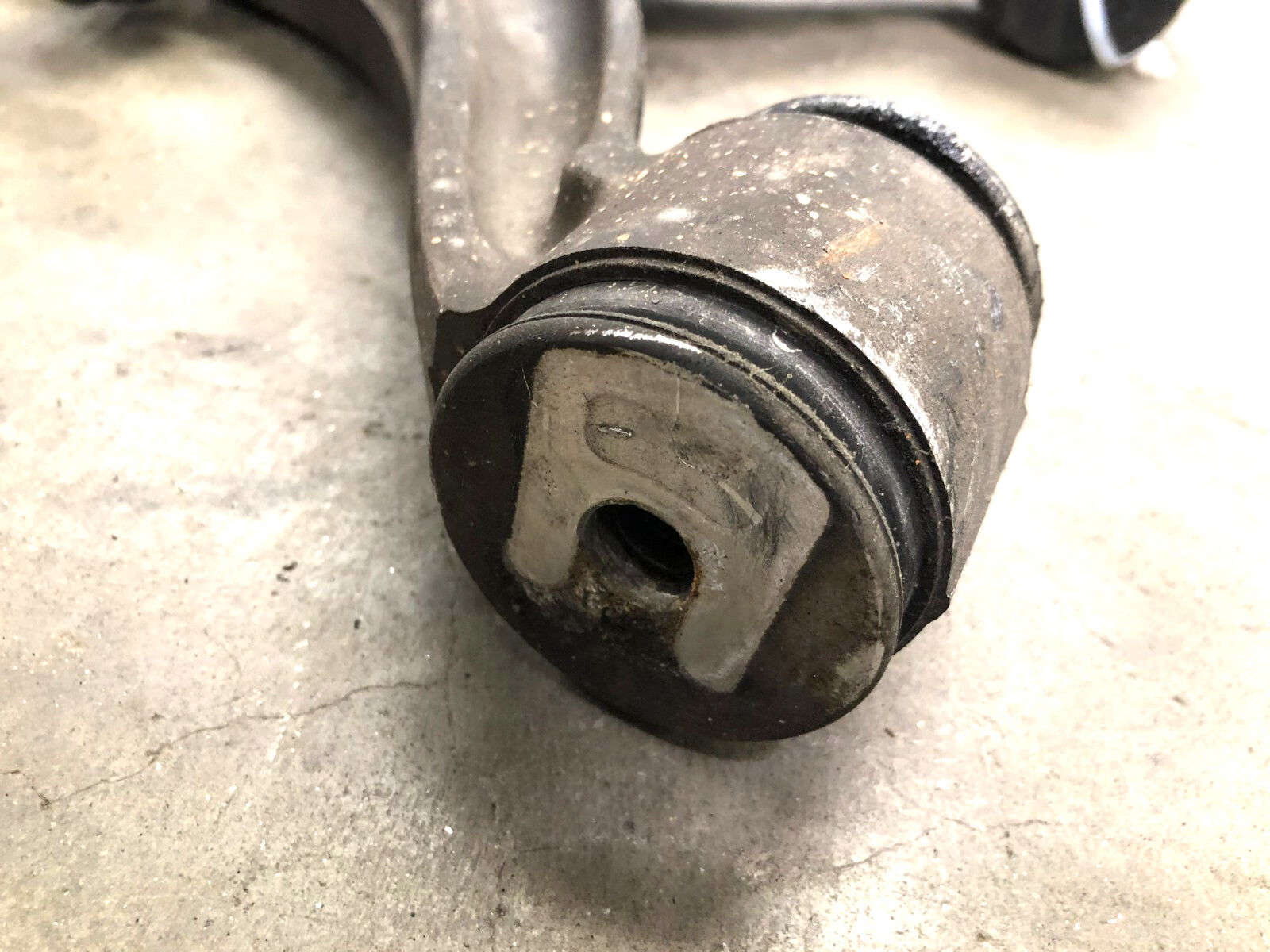 Maserati Quattroporte 2003-2012 Front Right Lower Control arm