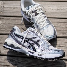 1201A019-108 Asics Gel Kayano 14 Silver Cream...