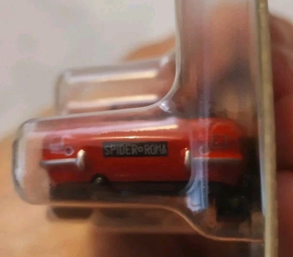 Matchbox 2025 Alfa Romeo Duetto 1:64 - Immagine 4 di 4