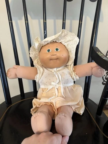 1985 Cabbage Patch Kid “Premie” With No Hair, Blue Eyes, & One Dimple