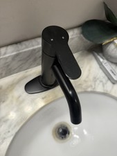 Single Force Black Bathroom Faucet