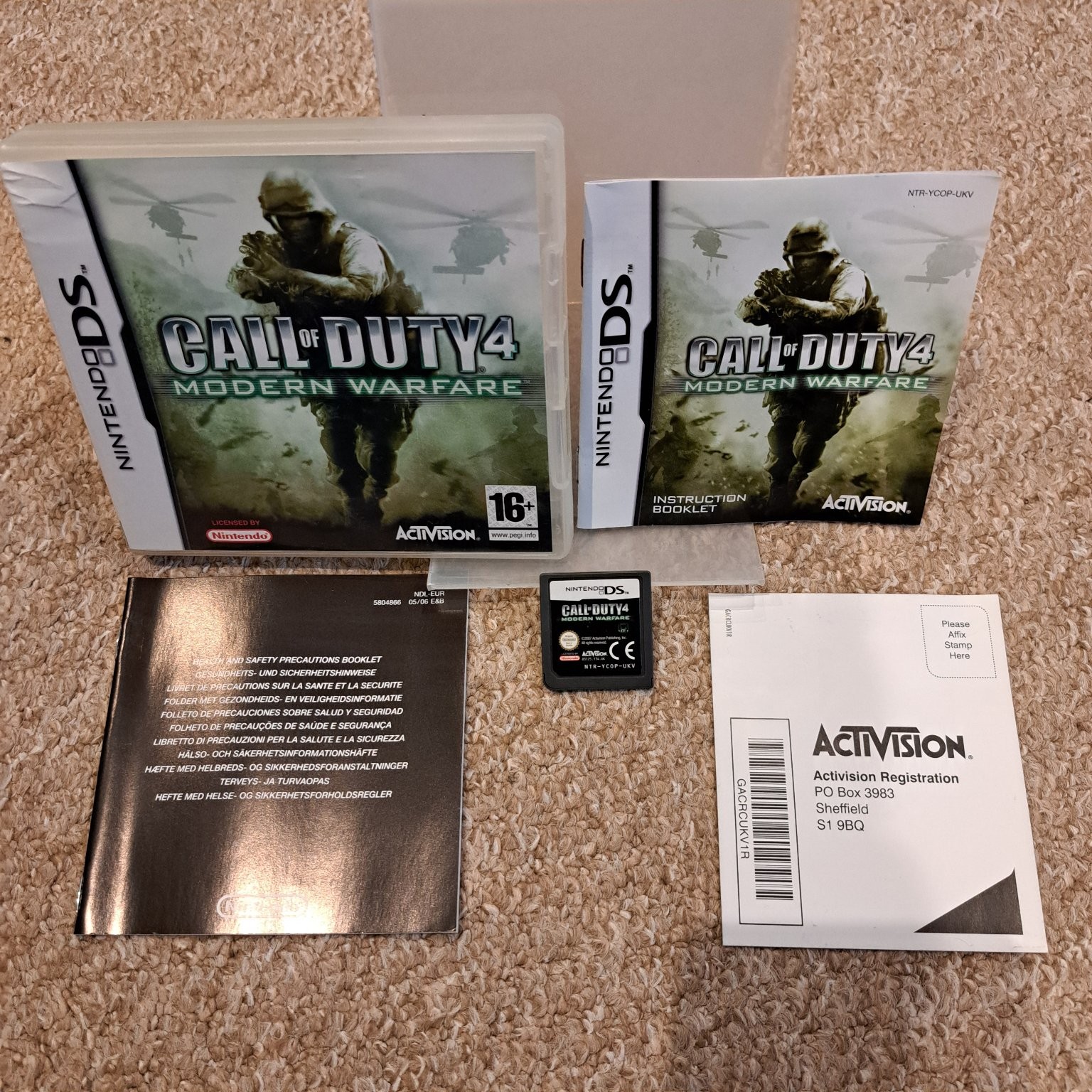 Call of Duty 4 Modern Warfare Nintendo DS Video Game Multiplayer FPS Action