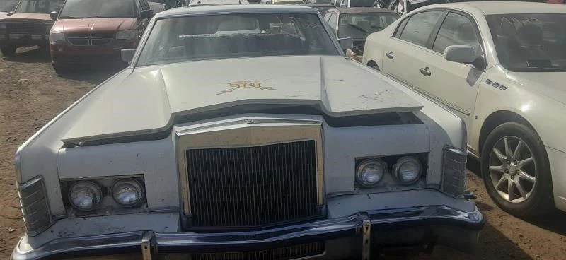 Pinza delantera derecha pasajero se adapta a 74-79 Lincoln & Town Car 26311256 Foto 2 de 4