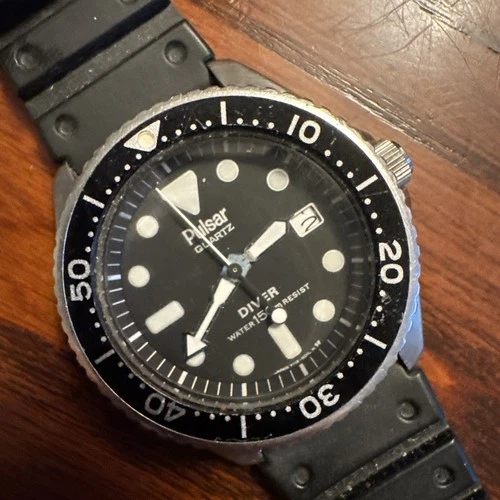 Vintage 1980s Pulsar Diver Pulsar (by Seiko) Quartz Y112-6019 Rotating Bezel