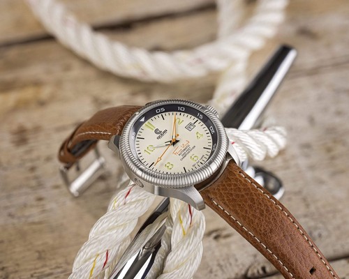 Ocean Crawler Champion Diver V2 Full Lume SE - Picture 4 of 10