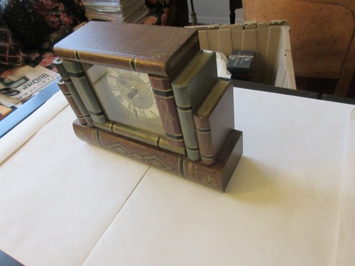 Mantle Clock , Vintage , Howard Miller , 81/4"X21/2"X61/2" , Drawer - Picture 9 of 11
