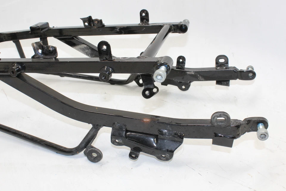 Subchasis trasero Yamaha Fzr1000 1994 subchasis trasero OEM Foto 2 de 4