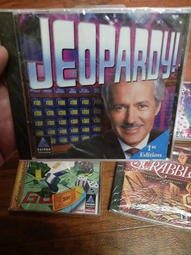4 Hasbro Interactive MONOPOLY, Jeopardy, 2 Scrabble PC Computer Game CD-ROM Vint - Picture 4 of 13