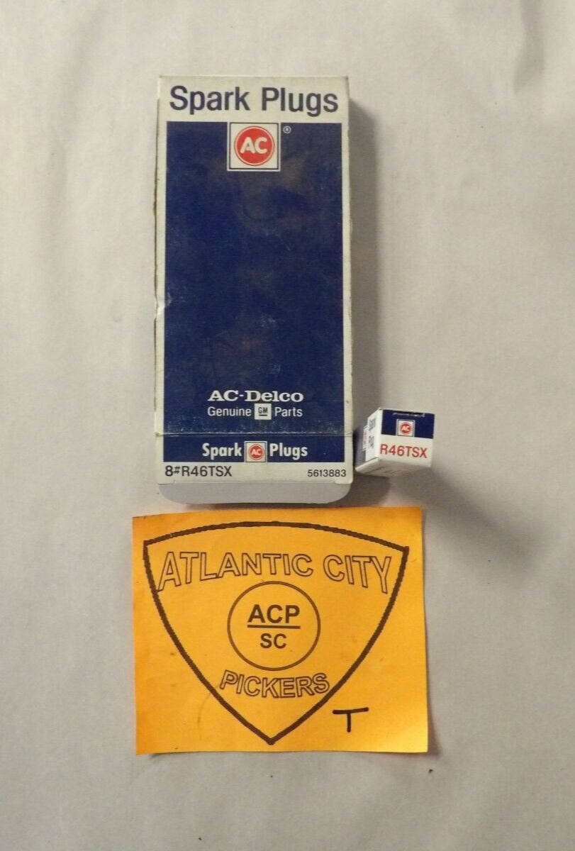 AC DELCO SPARK PLUGS SET OF 8 -R46TSX