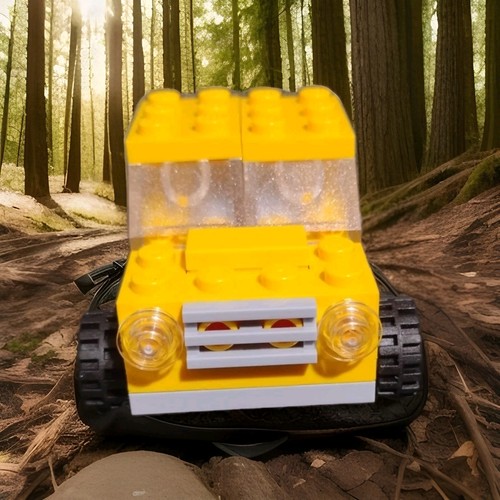 Classic 10696 Yellow Car 2015 Lego - Picture 2 of 4