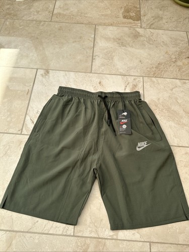 Men’s shorts Size Medium - Picture 2 of 7