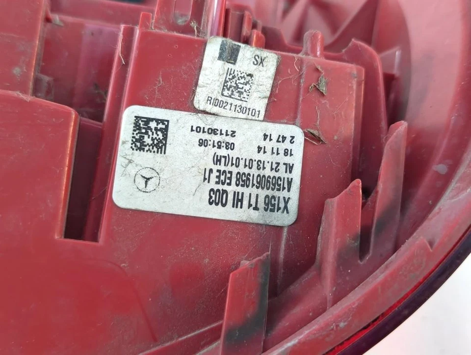 A1569061958 RÜCKLEUCHTE LINKER ÄUSSERER TEIL MERCEDES GLA 200 D W15 Foto 3 de 4