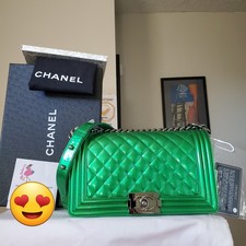 $6,900 Chanel boy Metallic green Patent silver hw flap Bag old medium Xmas