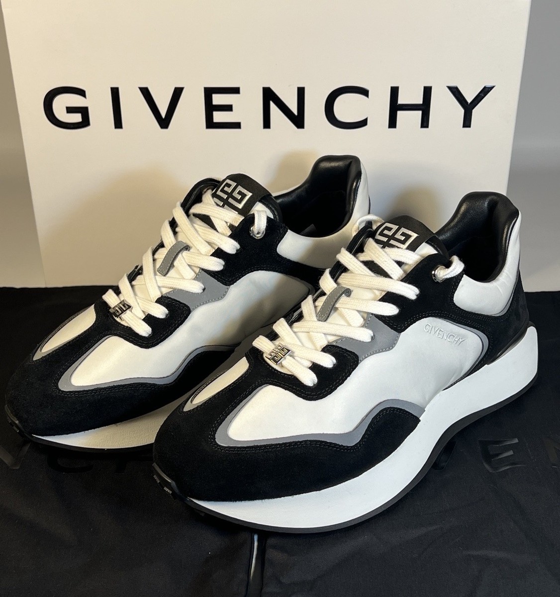 Givenchy GIV Runner Sneakers Black Grey White EU 41 US 8 New Full