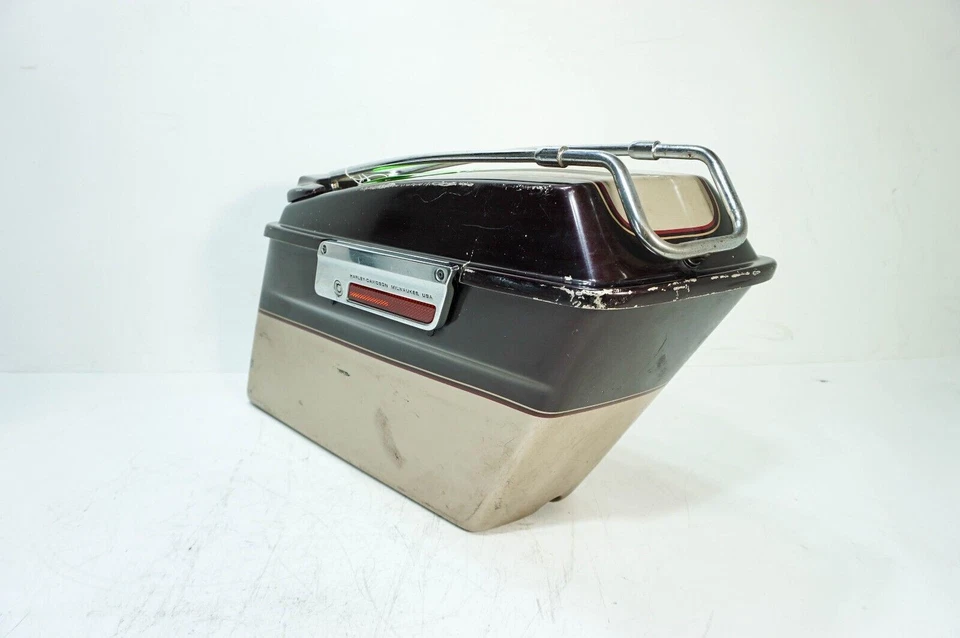 98 Harley Electra Ultra Touring FLHTCU OEM Right 1 Saddlebag Luggage NO Key 1236 - Image 4 of 4